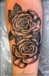 Camilla_memento_tattoo_roses.jpg