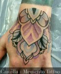 Camilla_mementotattoo_hand_mandala.jpg