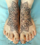 Camilla_mementotattoo_mandala_feet.jpg