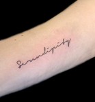 Kaja_skrift_memento_tattoo.jpg